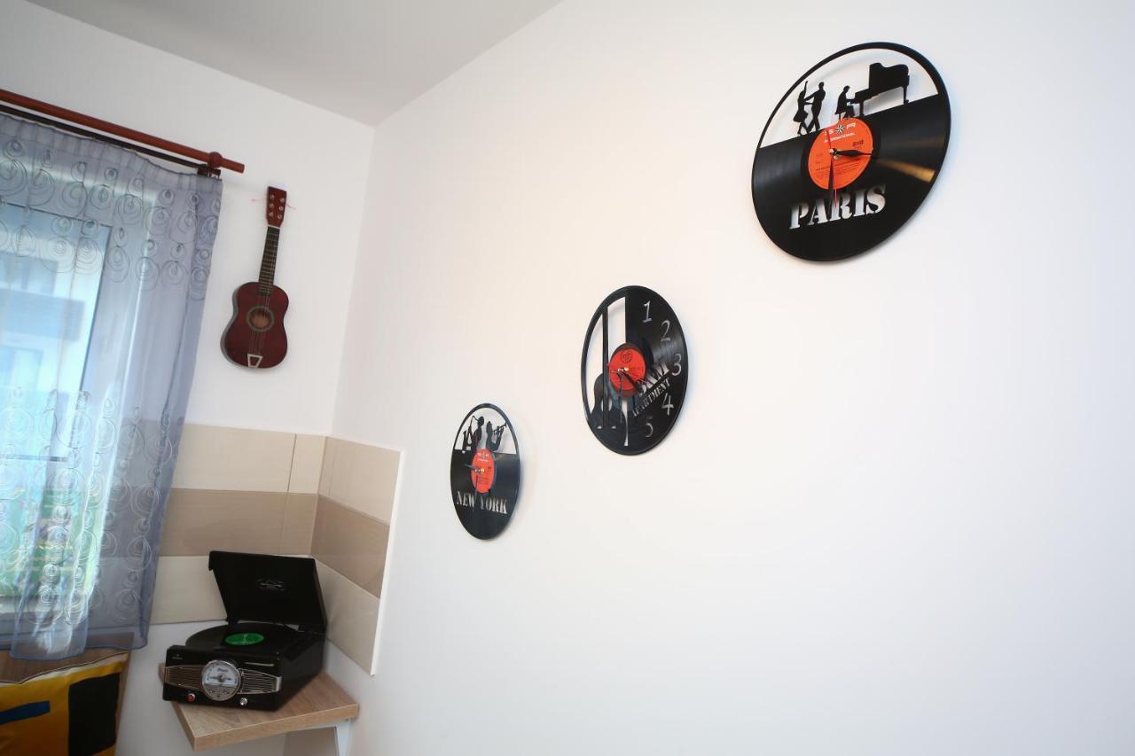 B&M Apartment براشوف المظهر الخارجي الصورة